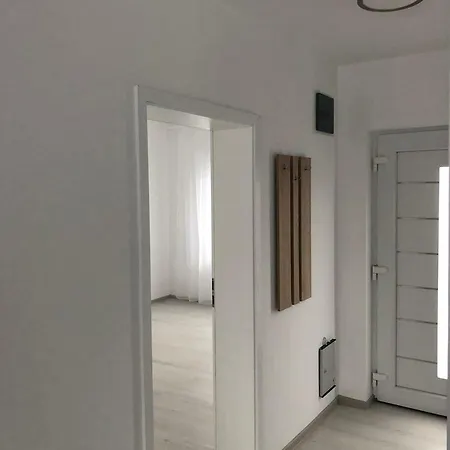 Strada Alexandru Lapusneanu Villa *